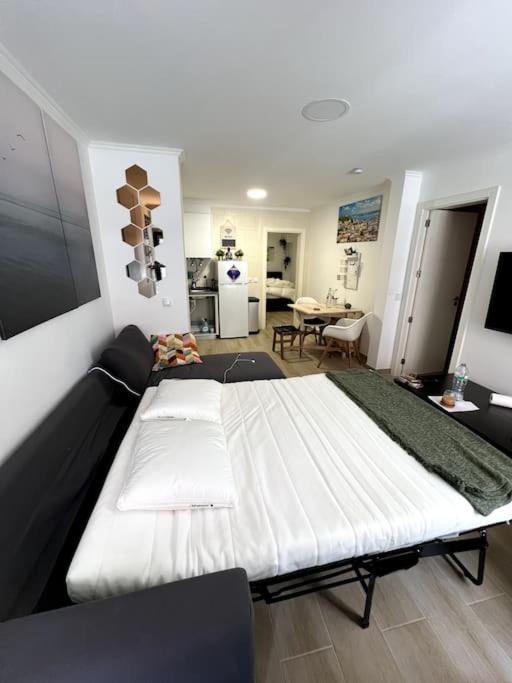 Appartement Artistic Digital Getaway - Patio & Great Location! Lisboa